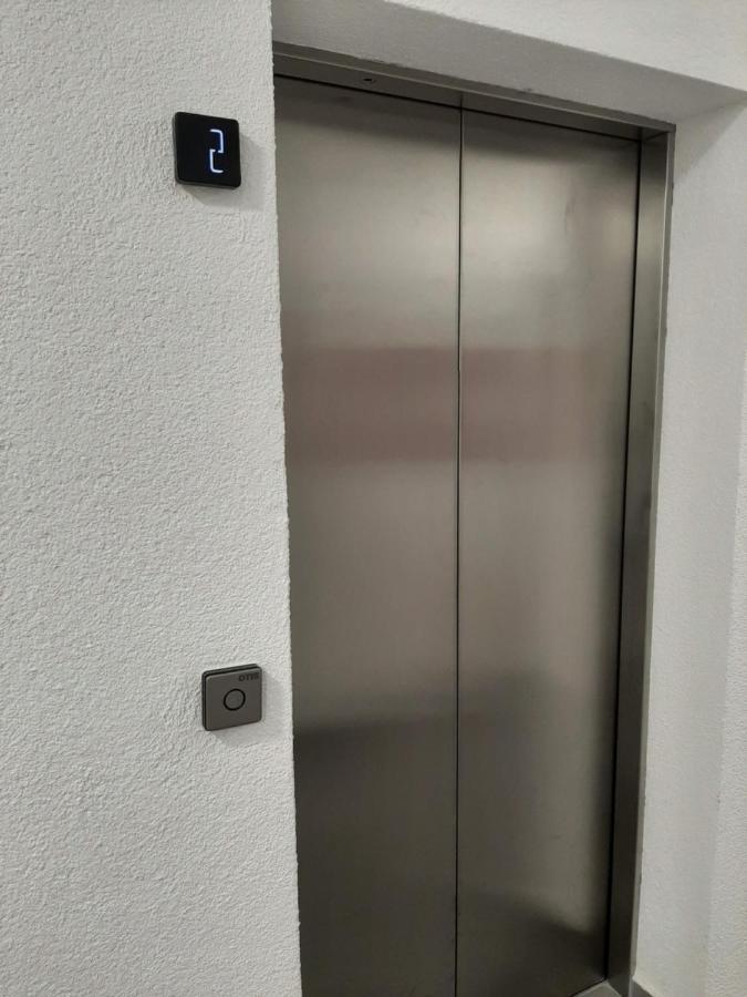 Gajeva Rooms - Stockholm Apartment Self Check-In Virovitica Exterior foto